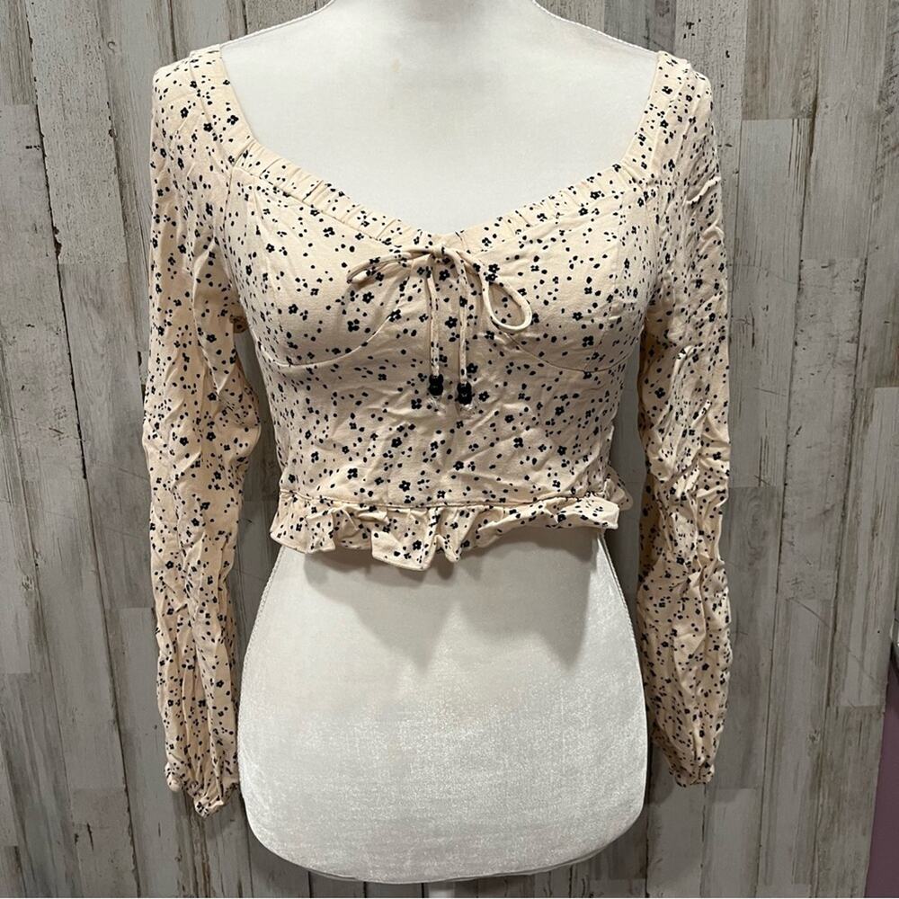 Urban Romantics Cream Ditzy Floral Mermaid Crop Top Tie Front Size Juniors Med